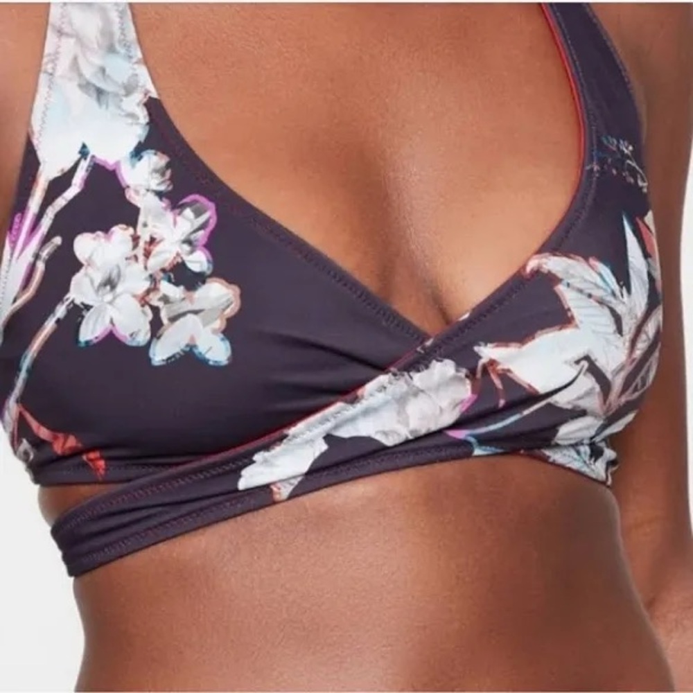 Athleta reversible wrap swim bikini top. Hermosa. Purple/flowers and red! NWOT